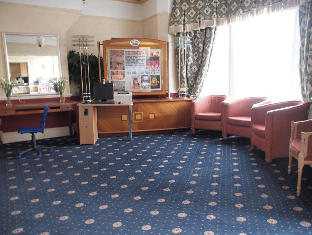 Croydon Court Hotel Extérieur photo